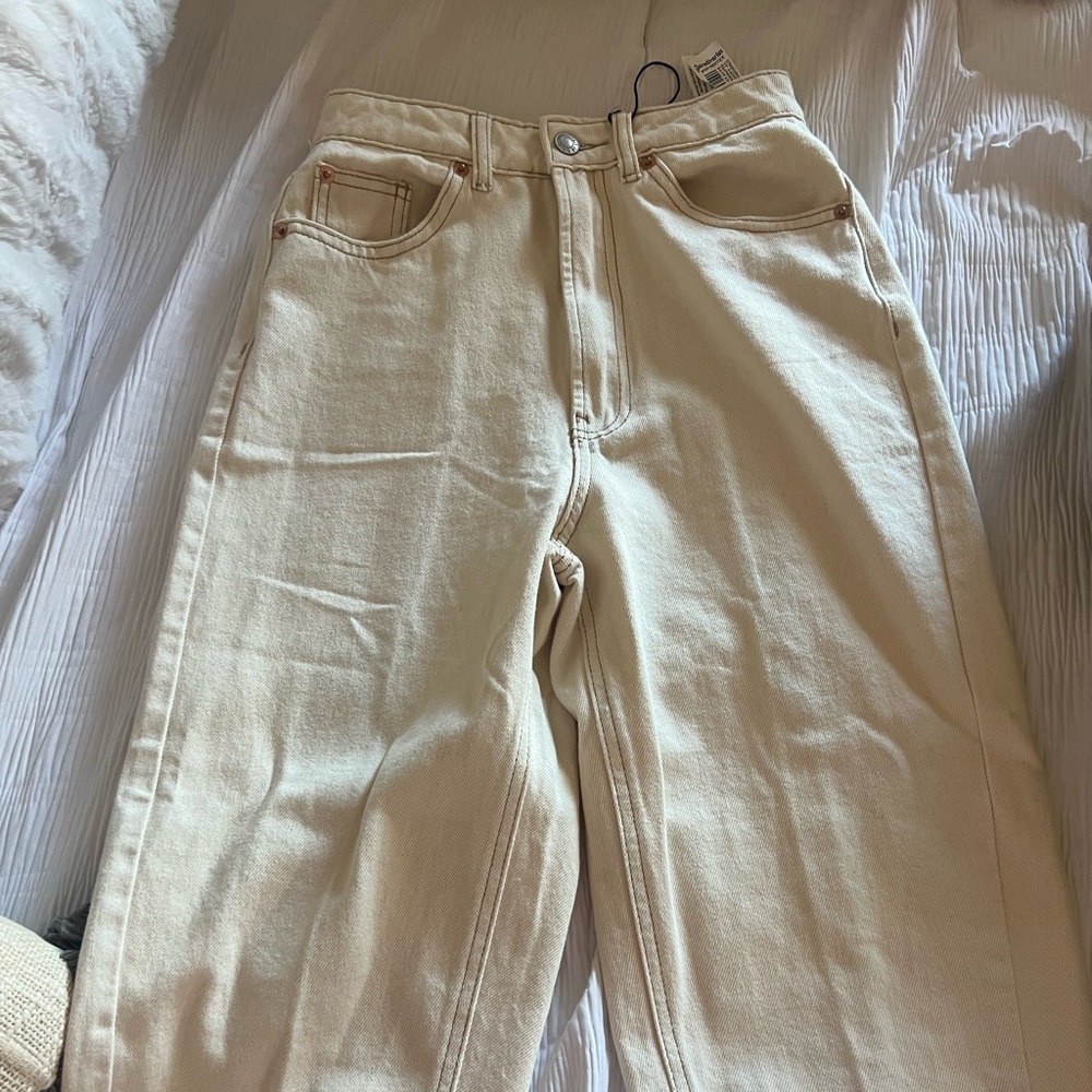 Stradivarius Brand New Jeans